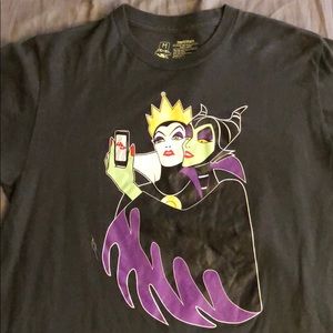 TeeVillain Selfie Disney Queens Tee
